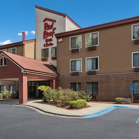 Red Roof Inn & Suites Savannah Airport Pooler Exterior photo